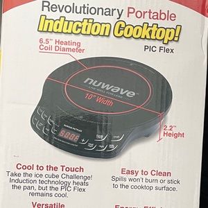 NUWAVE portable Induction Cooktop  with bonus ceramic 9 in non stick fry pan